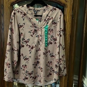 Women’s blouse